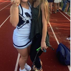 Pacsun Me to We tank